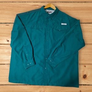 Nice Holiday Green Long Sleeve Habit Fishing Button Down Shirt Size XL